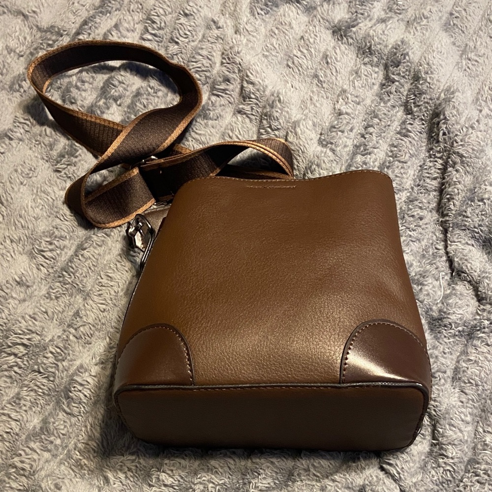 Brown Leather Crossbody Bag
